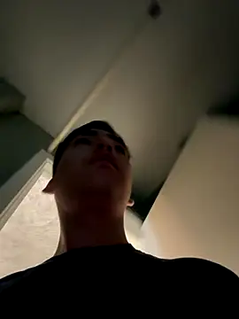 Snapshot of M1000DDddd chatting on October 7, 1:23 pm M1000DDddd online show from October 7, 1:23 pm