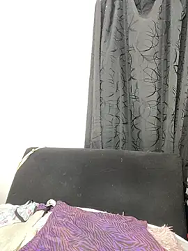 Gabrielle Sexy94 online show from April 10, 11:45 pm