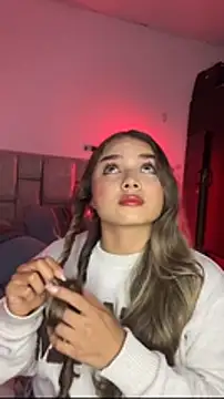 AnnyLopezzz  online show from February 18, 6:33 am