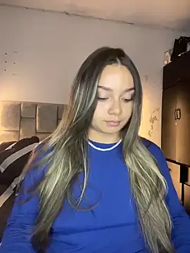 AnnyLopezzz  online show from March 9, 5:11 am