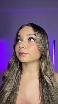 AnnyLopezzz  online show from November 18, 4:49 am