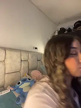 AnnyLopezzz  online show from March 20, 4:57 am