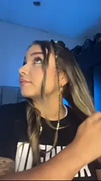 AnnyLopezzz  online show from February 15, 2:12 am