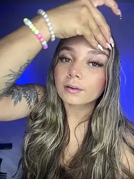 AnnyLopezzz  online show from September 10, 11:59 pm