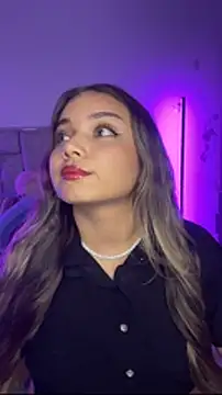 AnnyLopezzz  online show from February 13, 4:23 am