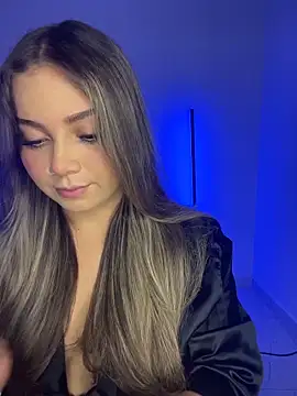 AnnyLopezzz  online show from October 12, 4:14 am