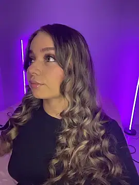 AnnyLopezzz  online show from October 5, 2:02 am