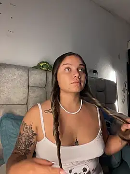 AnnyLopezzz  online show from June 1, 6:02 am