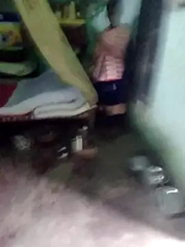 Snapshot of parmila203 chatting on December 23, 2:44 am parmila203 online show from December 23, 2:44 am