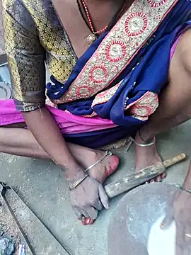 parmila203 online show from March 21, 2:13 am