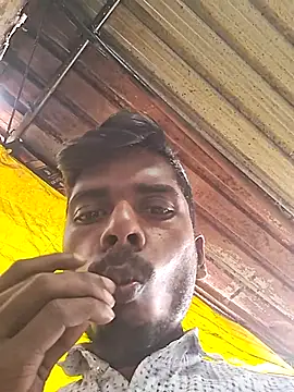 Snapshot of parmila203 chatting on February 20, 6:26 am parmila203 online show from February 20, 6:26 am