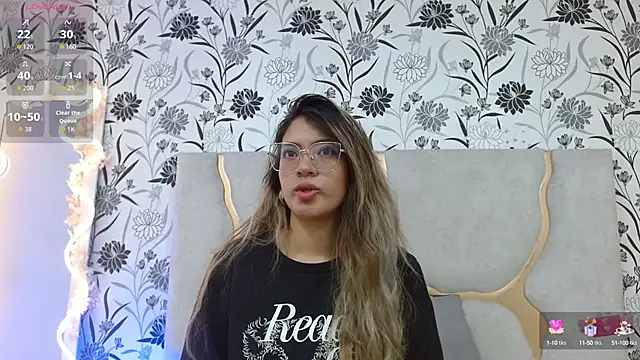 Snapshot of Hanaa_tay chatting on September 16, 11:33 am Hanaa tay online show from September 16, 11:33 am