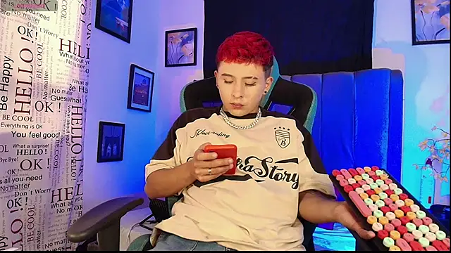 Snapshot of Michael_Lopez_1 chatting on September 28, 6:59 pm Michael Lopez 1 online show from September 28, 6:59 pm