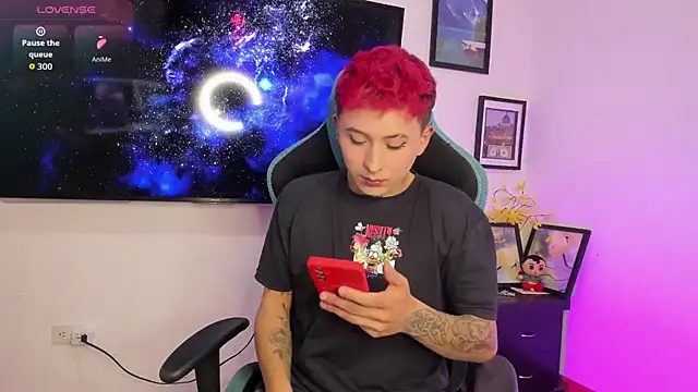 Snapshot of Michael_Lopez_1 chatting on September 17, 8:00 pm Michael Lopez 1 online show from September 17, 8:00 pm