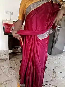 Snapshot of Spoorthi6_Kannada_Telugu chatting on October 31, 5:04 am Spoorthi6 Kannada Telugu online show from October 31, 5:04 am