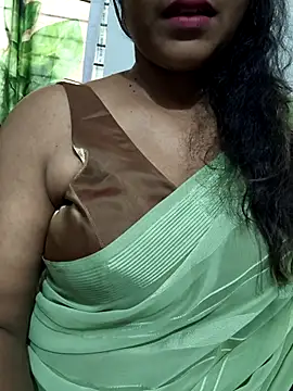 Snapshot of Spoorthi6_Kannada_Telugu chatting on November 27, 4:24 am Spoorthi6 Kannada Telugu online show from November 27, 4:24 am