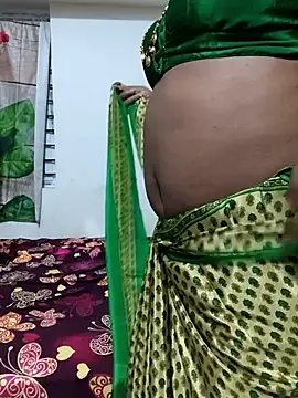 Snapshot of Spoorthi6_Kannada_Telugu chatting on December 3, 4:39 pm Spoorthi6 Kannada Telugu online show from December 3, 4:39 pm