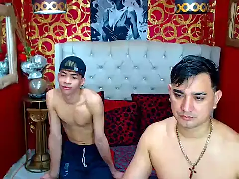 JHOVA23CM online show from October 18, 1:57 pm