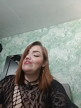 MayaLuna1 online show from November 9, 1:59 pm