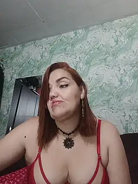 MayaLuna1 online show from December 1, 5:36 pm