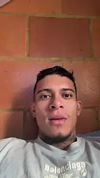 Mrjustin sebas online show from April 13, 9:30 pm