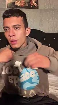 Mrjustin sebas online show from March 22, 9:49 pm