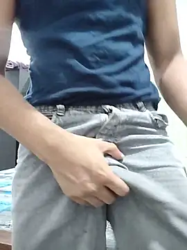 Snapshot of Goodmens5 chatting on June 18, 3:06 pm Goodmens5 online show from June 18, 3:06 pm