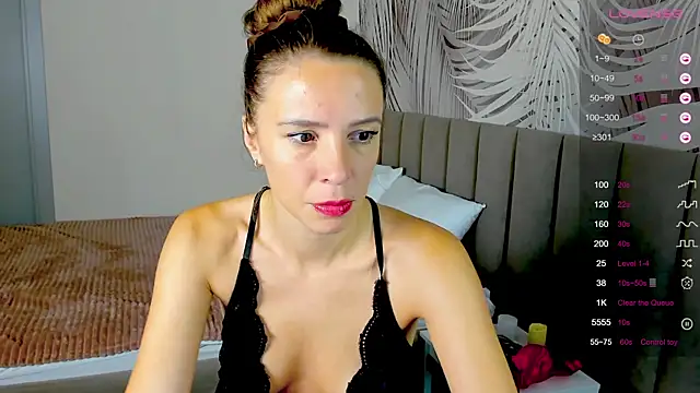 KiaraCaley online show from September 25, 1:55 am