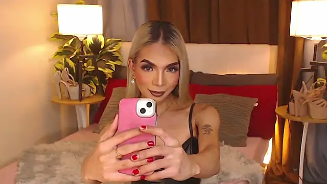 CelestinaMarquez0427 online show from November 14, 10:46 pm