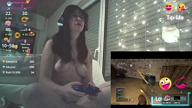 Snapshot of CornetDeGlace chatting on September 9, 10:30 pm CornetDeGlace online show from September 9, 10:30 pm