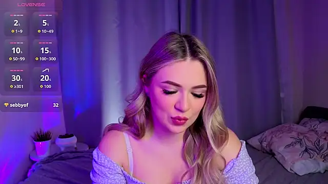 Snapshot of AliaBuerstatte chatting on November 2, 7:08 pm AliaBuerstatte online show from November 2, 7:08 pm