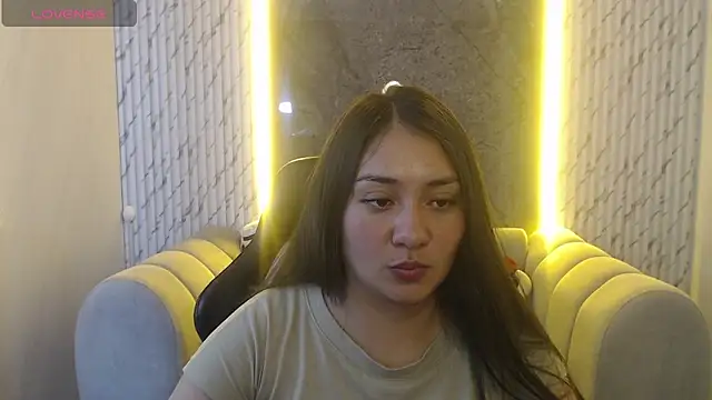 Ivony18 b online show from November 26, 3:17 am