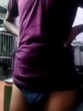 Snapshot of sagar_067 chatting on November 11, 12:27 am sagar 067 online show from November 11, 12:27 am