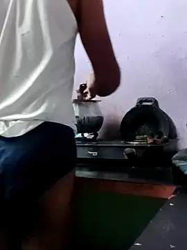 Snapshot of sagar_067 chatting on November 15, 12:14 am sagar 067 online show from November 15, 12:14 am