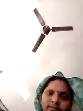 Payal950 online show from December 4, 6:23 am