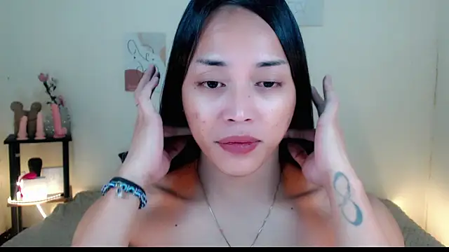 Lessandra Lust online show from November 23, 3:16 am