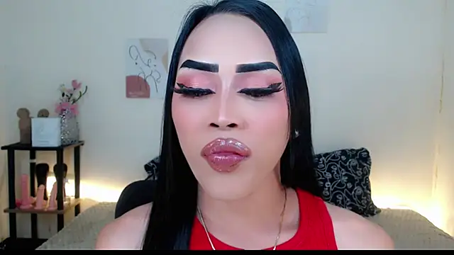 Lessandra Lust online show from October 10, 11:16 pm