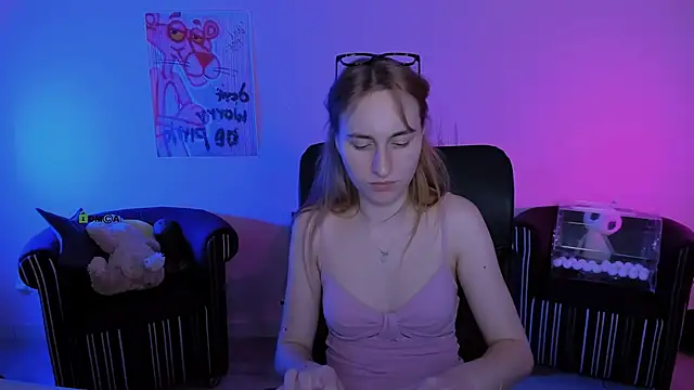 beauty ginger  online show from November 29, 1:39 am