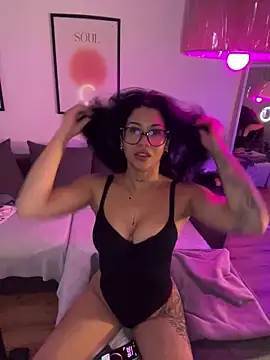 Snapshot of realjessappeal chatting on November 3, 7:17 pm realjessappeal online show from November 3, 7:17 pm