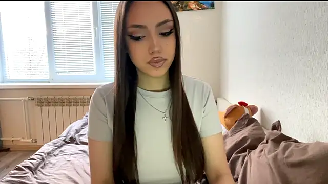 Snapshot of Leaf_Unto chatting on November 2, 12:21 pm Leaf Unto online show from November 2, 12:21 pm