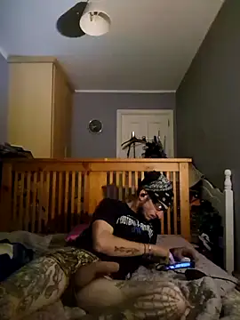 MODEST11 MMiILOO AMARO online show from October 11, 4:13 am