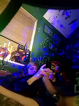 MODEST11 MMiILOO AMARO online show from January 17, 2:37 am