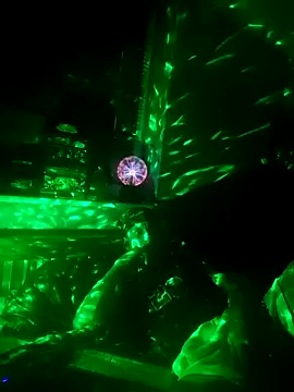 MODEST11 MMiILOO AMARO online show from October 20, 3:41 am