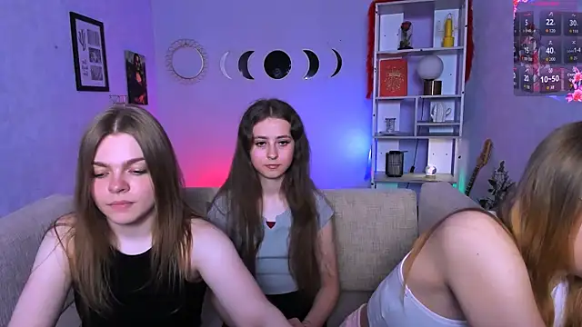 veronica bubble online show from May 25, 7:12 pm