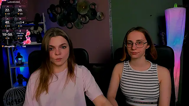 veronica bubble online show from November 8, 9:40 pm