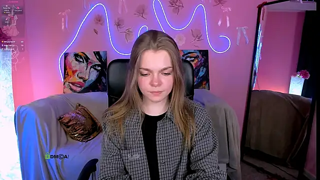 veronica bubble online show from May 5, 7:28 pm