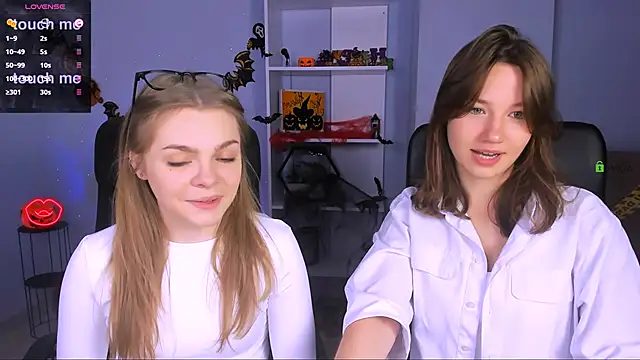 veronica bubble online show from October 25, 7:47 pm