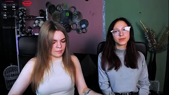 veronica bubble online show from November 30, 8:20 pm