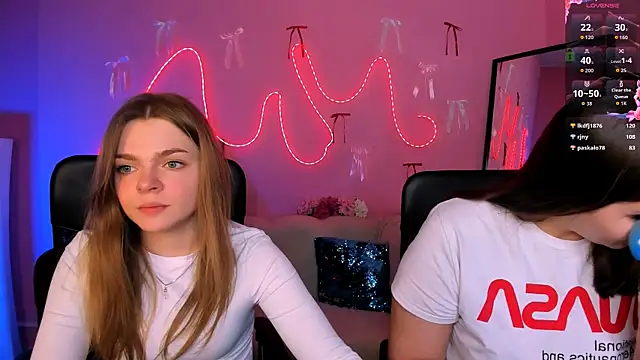 veronica bubble online show from April 9, 7:09 pm