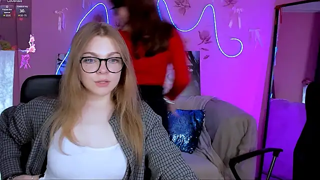 veronica bubble online show from July 7, 7:17 pm